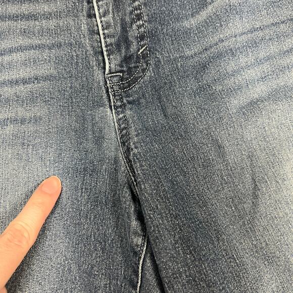 Faded Glory Denim Bermuda Shorts Stretch Waist Patchwork Pocket Plus Size 16W - Picture 8 of 9